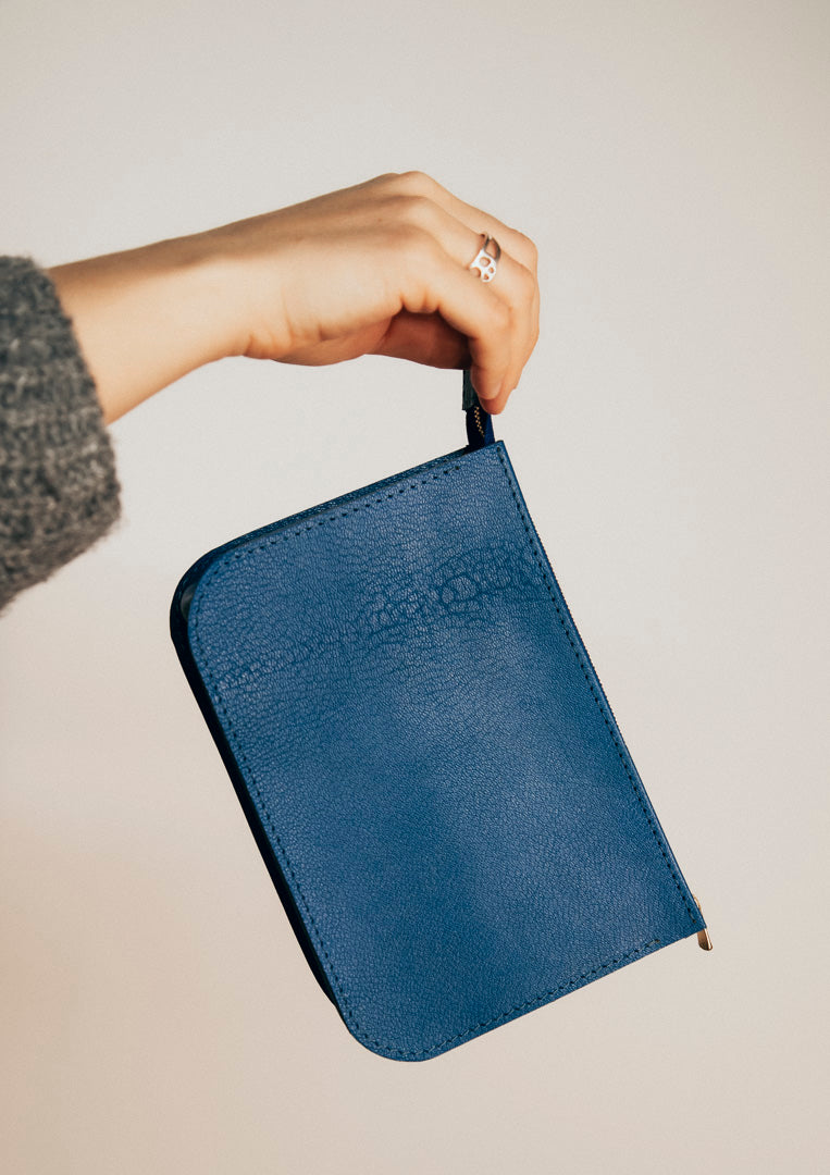 The Botanica Clutch
